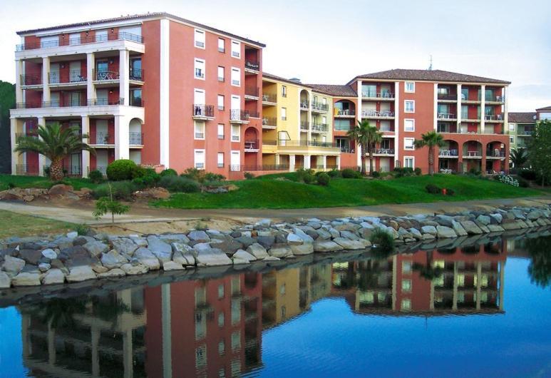 Residence 4 Etoiles Port Marine Sainte-Maxime Exterior photo